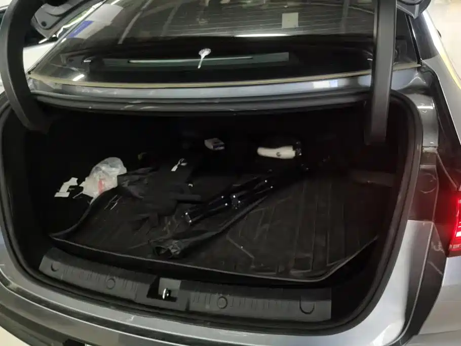BYD Qin L — миниатюра 4