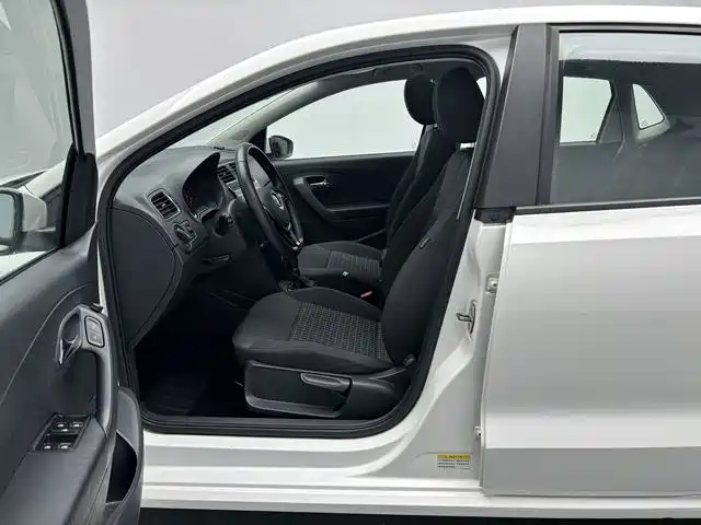 Volkswagen Polo — миниатюра 7