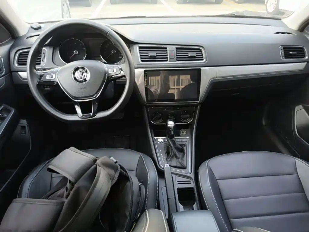 Volkswagen Lavida — миниатюра 10