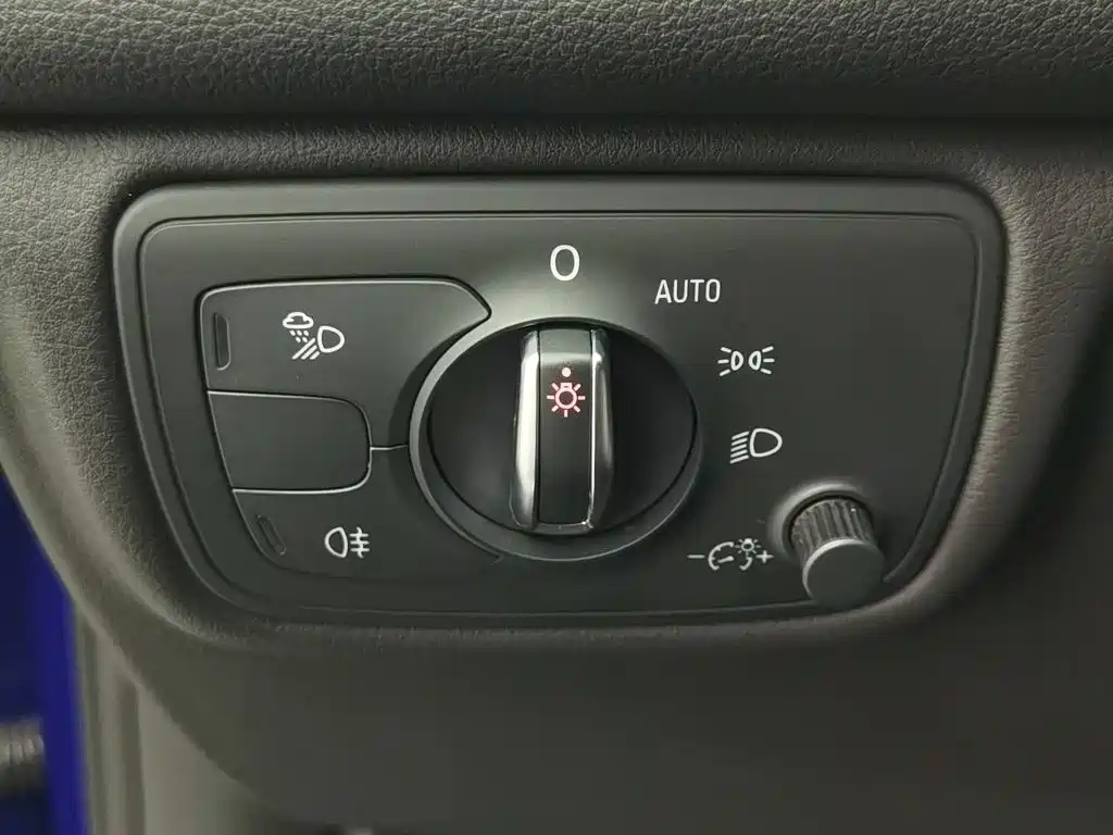 Audi A6L — миниатюра 21