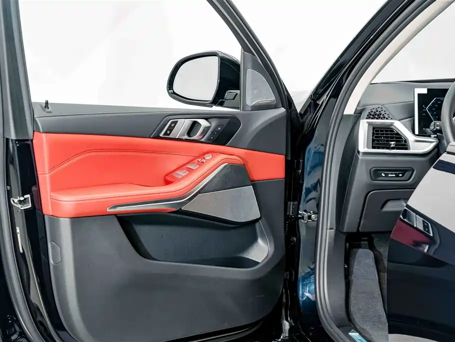 BMW X5 — миниатюра 18