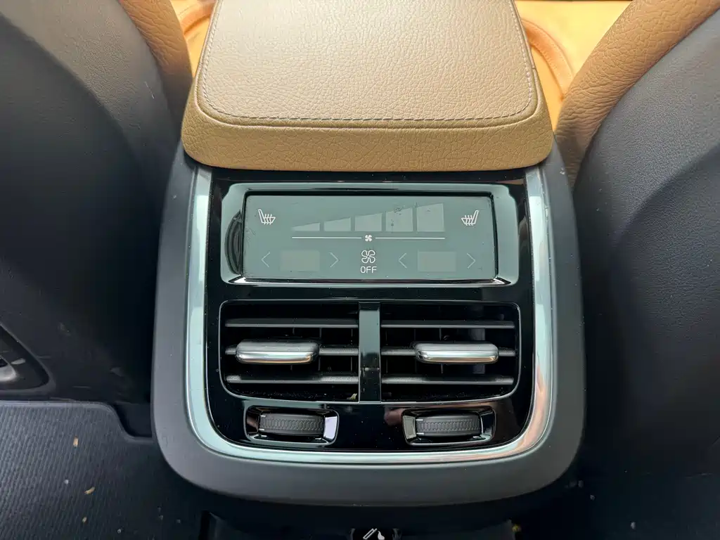 Volvo V90 2017 Cross Country T5 AWD