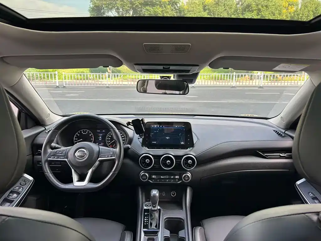 Nissan Sylphy — миниатюра 7