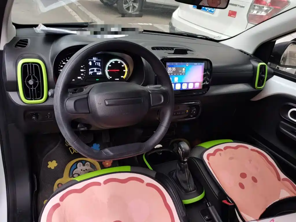 Roewe Clever — миниатюра 5