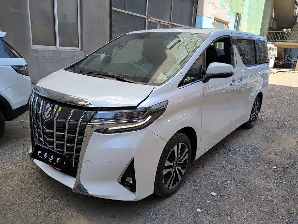 Toyota Alphard 2018