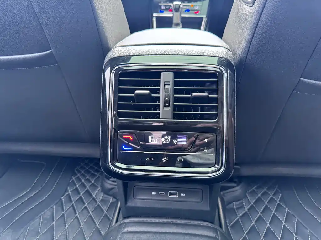 Volkswagen Passat — миниатюра 11