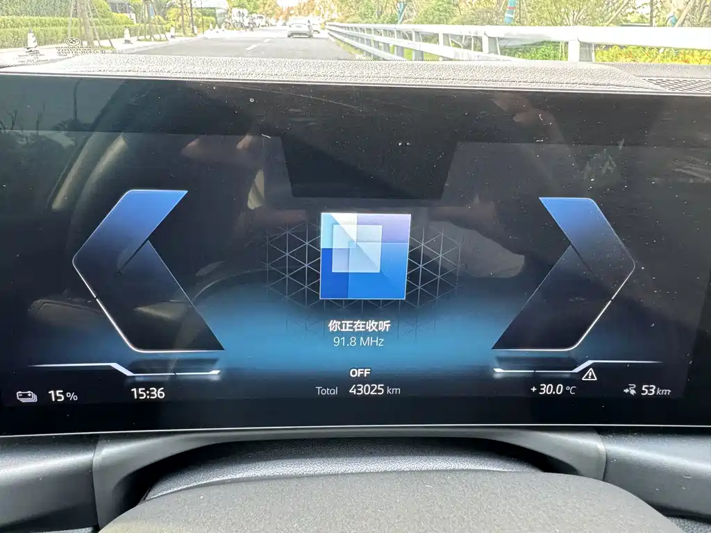 BMW i3 — миниатюра 18