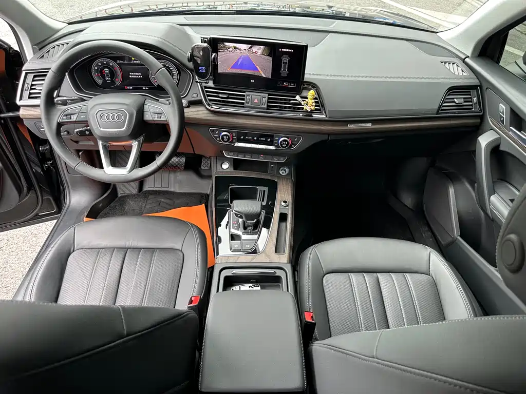 Audi Q5L 2024 40 TFSI Luxury