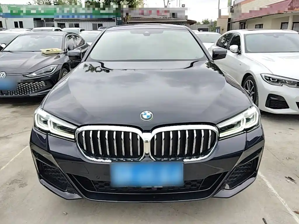 BMW 5 Series — миниатюра 3