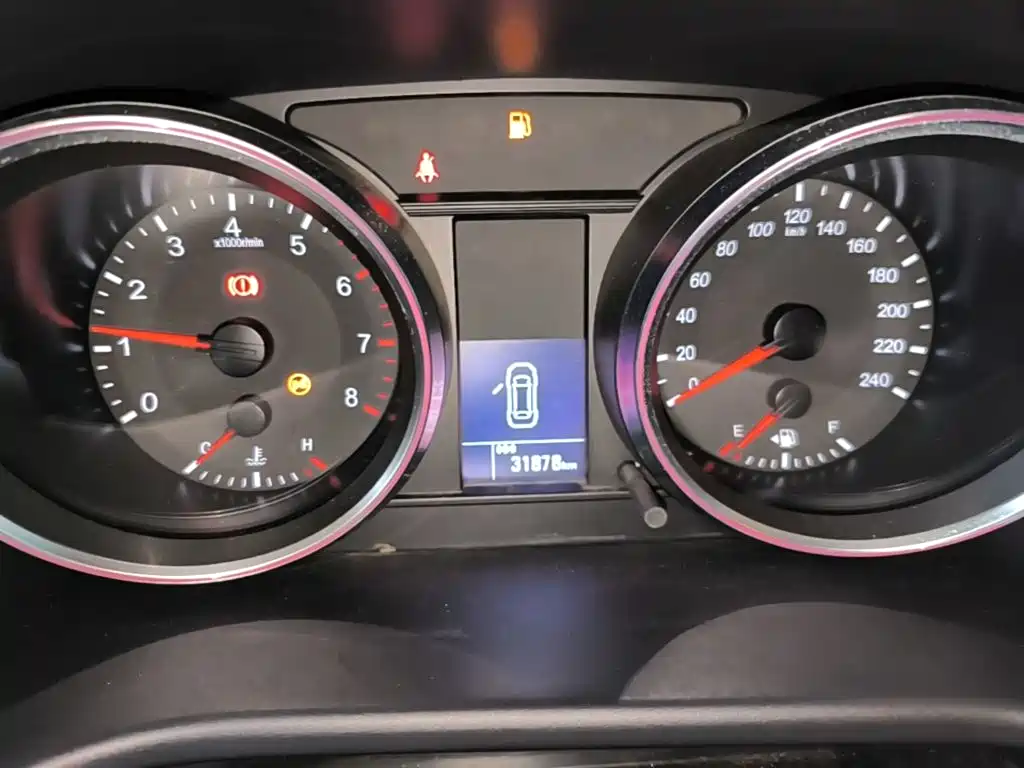 Haval M6 — миниатюра 12