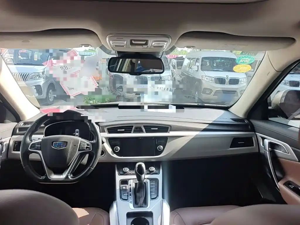 Geely Boyue — миниатюра 10