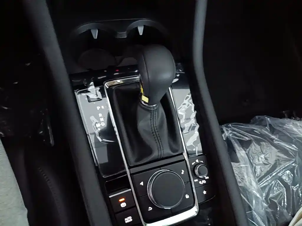 Mazda 3 Axela — миниатюра 14