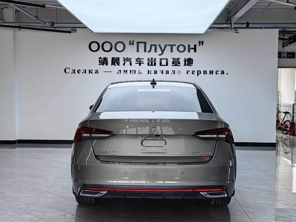 BMW X1 1.4 л 2023 г. Серебристо-серый, пробег 31000 км