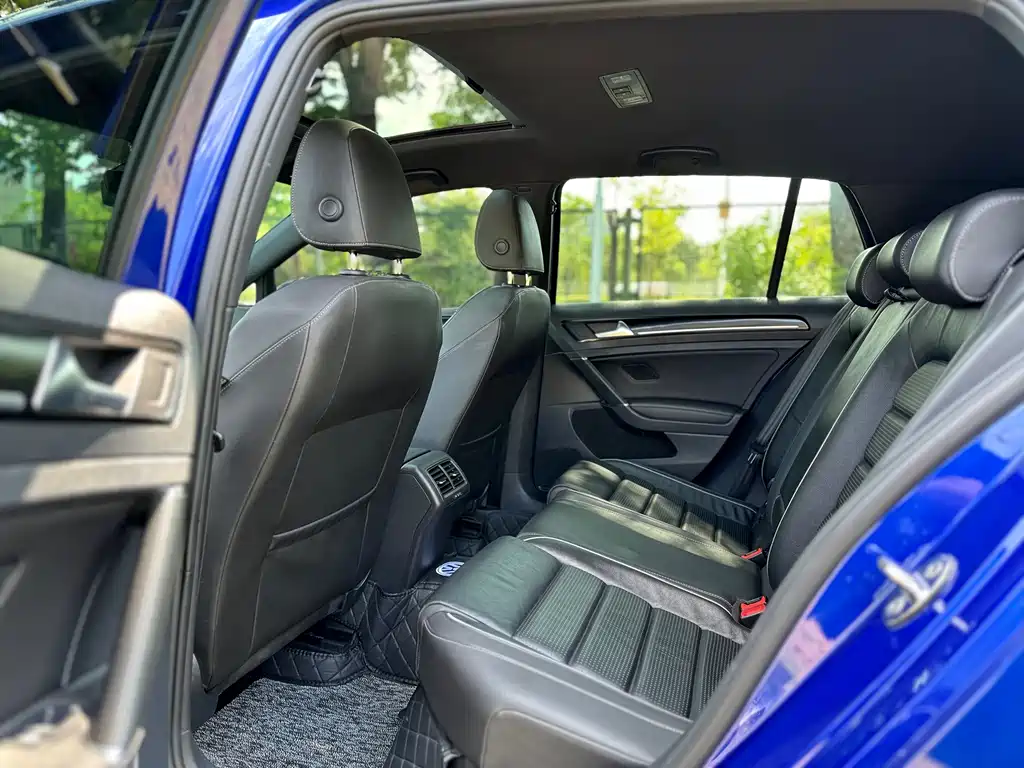 Volkswagen Golf (Import) — миниатюра 7