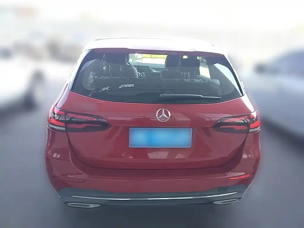 Mercedes-Benz B-Class — миниатюра 8