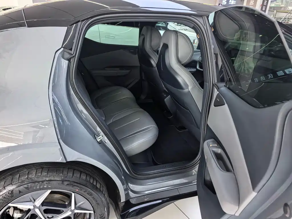 Lynk & Co Z20 — миниатюра 15