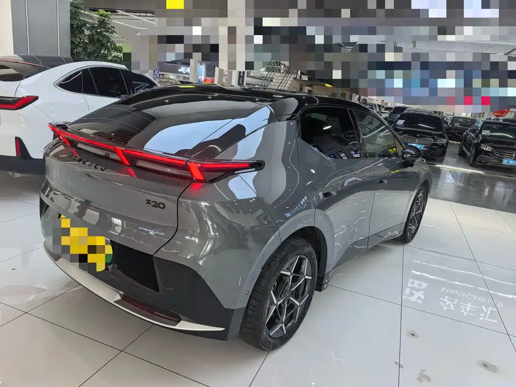 Lynk & Co Z20 — миниатюра 20