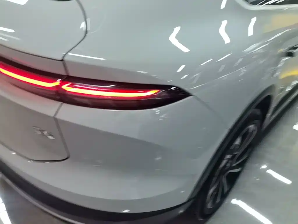NIO EC6 — миниатюра 8