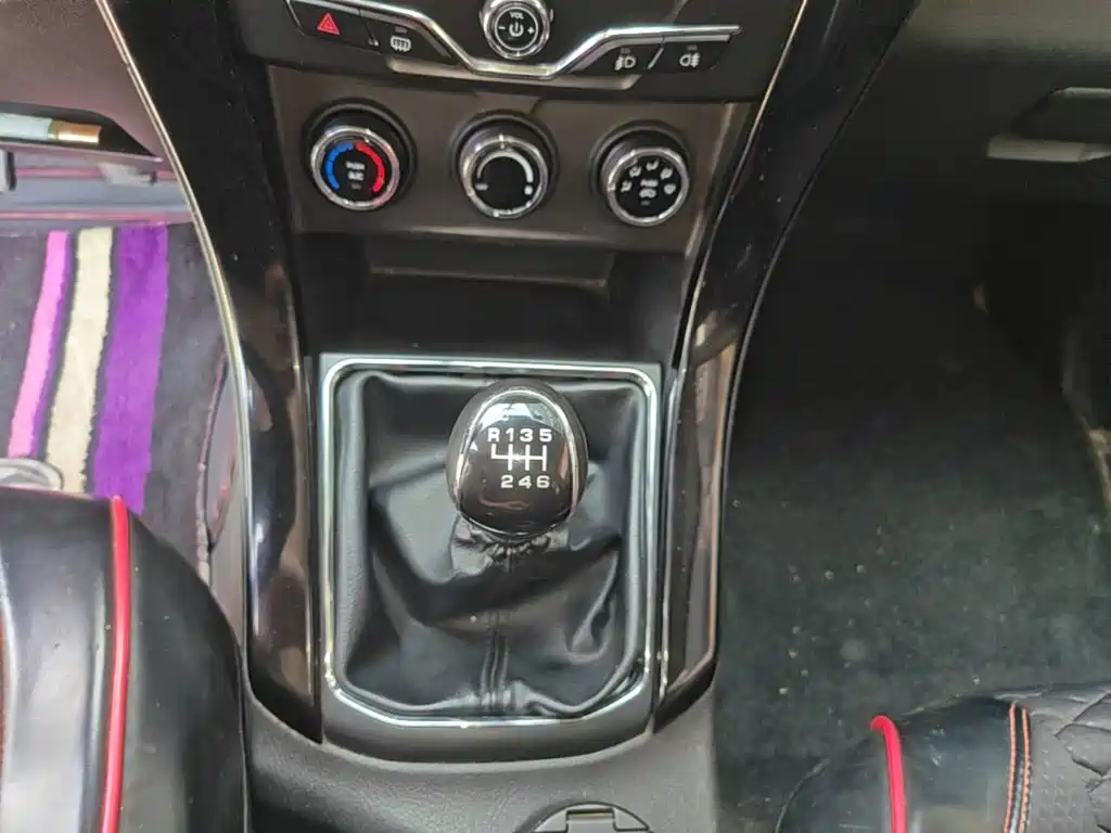 Landwind Landwind X8 — миниатюра 14