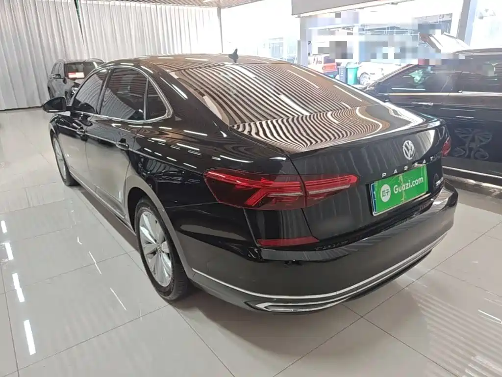 Volkswagen Passat — миниатюра 5