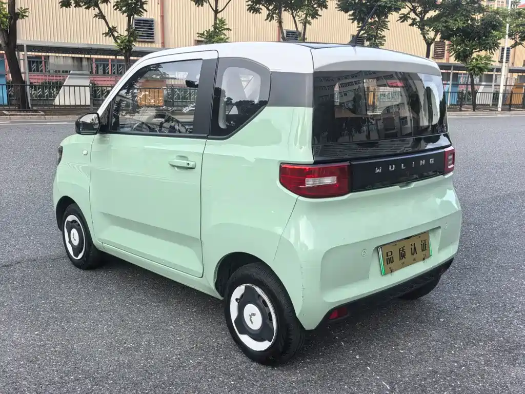 Wuling MINIEV — миниатюра 7