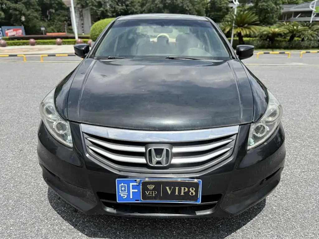 Honda Accord — миниатюра 2