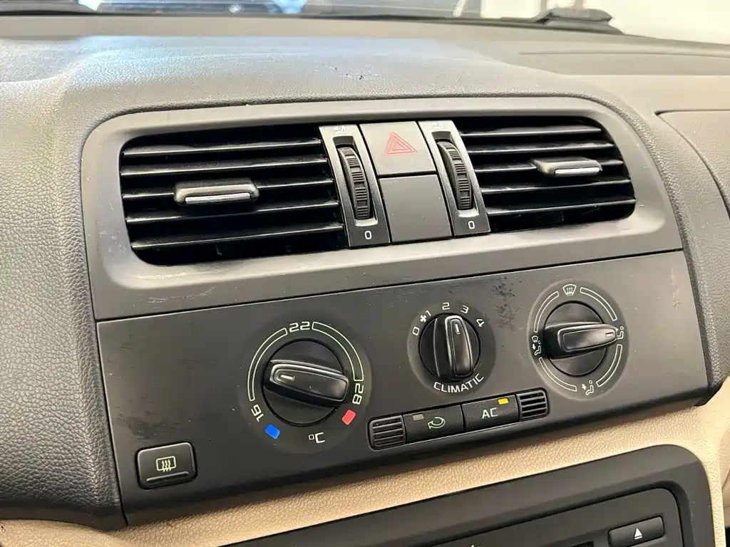 Skoda Fabia — миниатюра 10