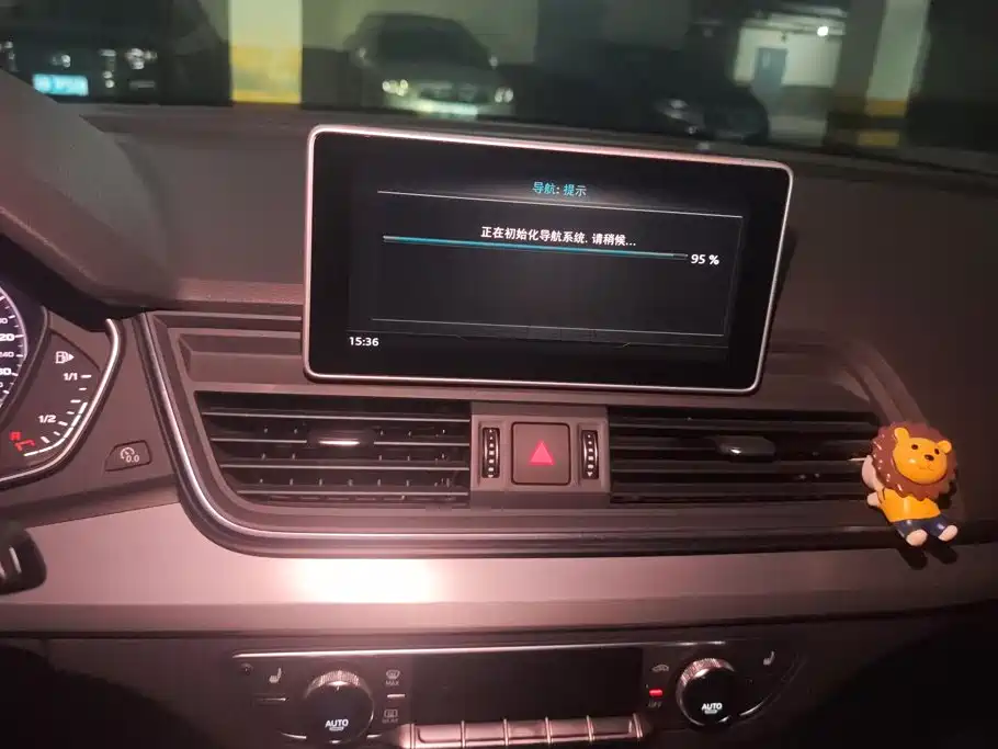 Audi Q5L — миниатюра 13