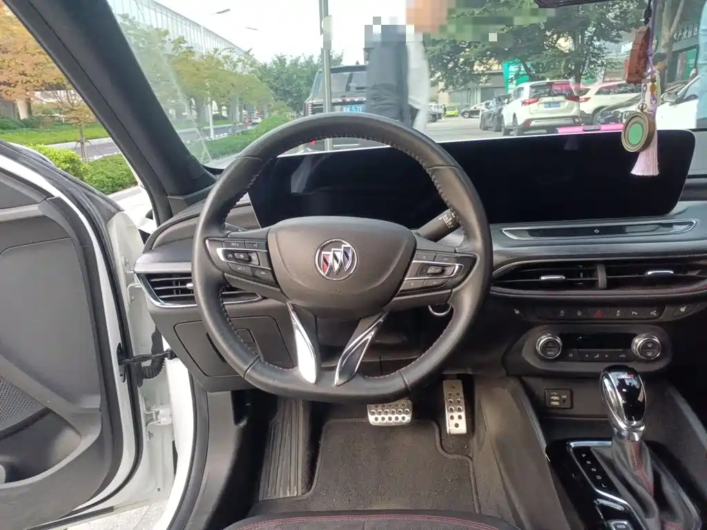 Buick Verano — миниатюра 3