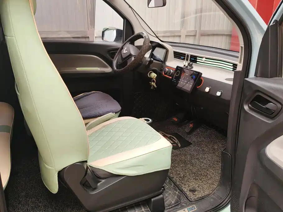 Wuling MINIEV — миниатюра 8