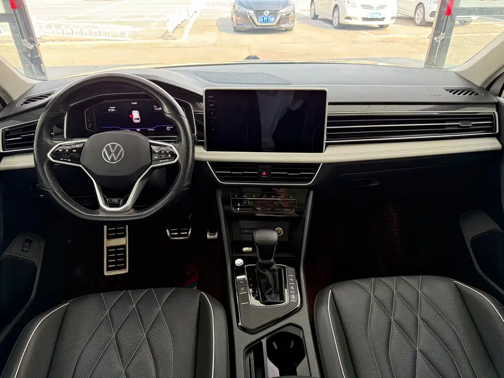 Volkswagen Tiguan L — миниатюра 7