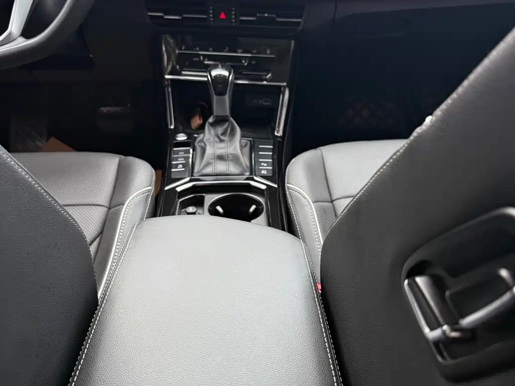 Volkswagen Passat — миниатюра 7