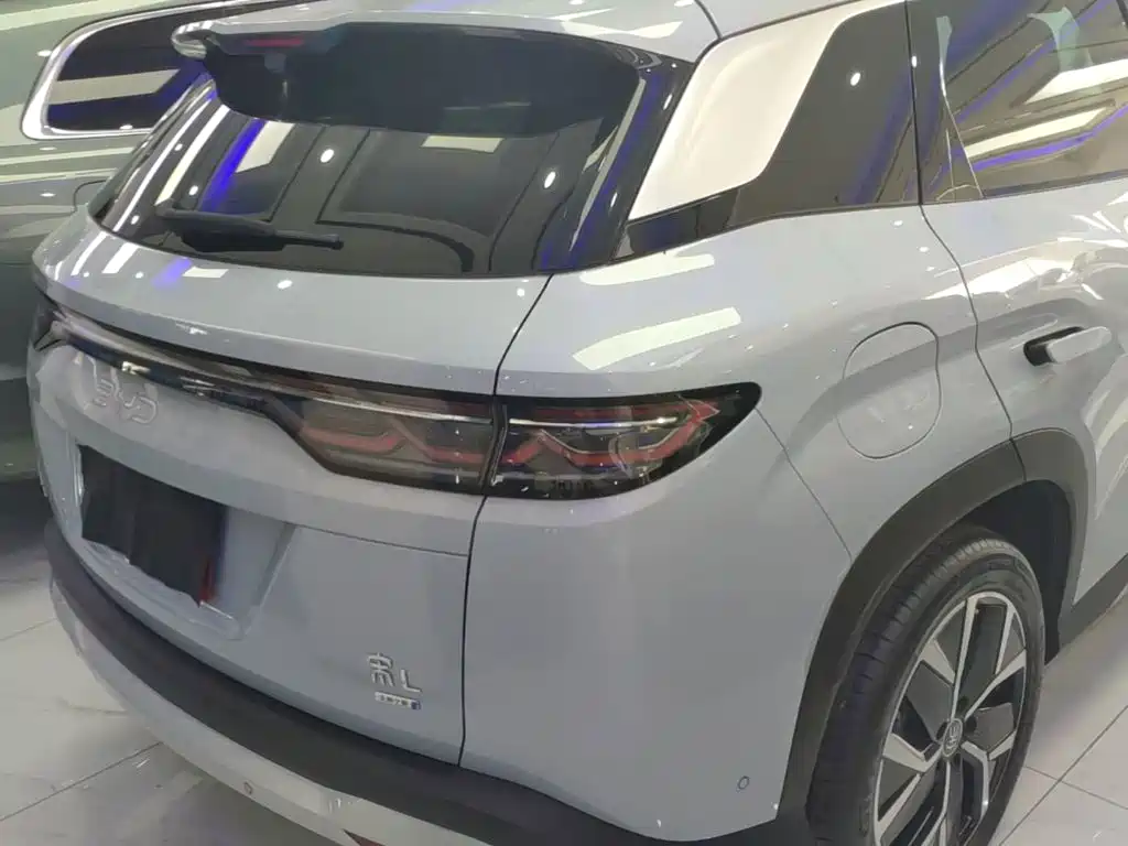BYD L DM-i — миниатюра 8