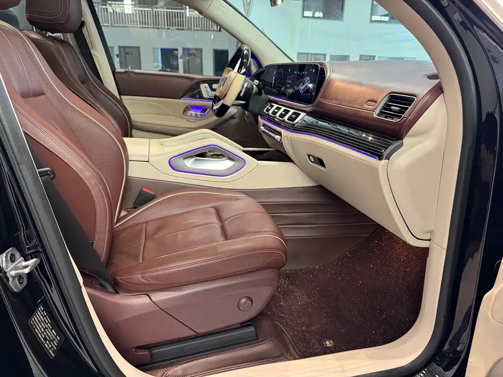 Mercedes-Benz GLS — миниатюра 28
