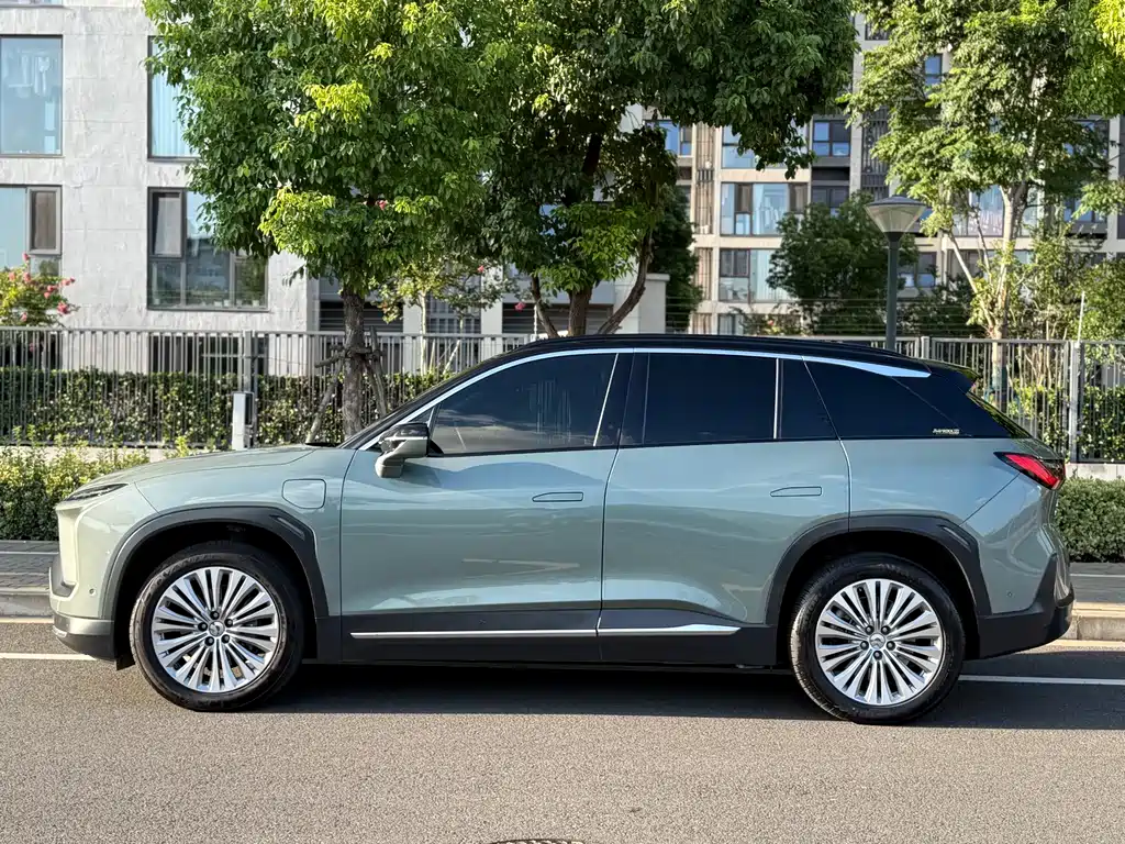 NIO ES6 — миниатюра 3