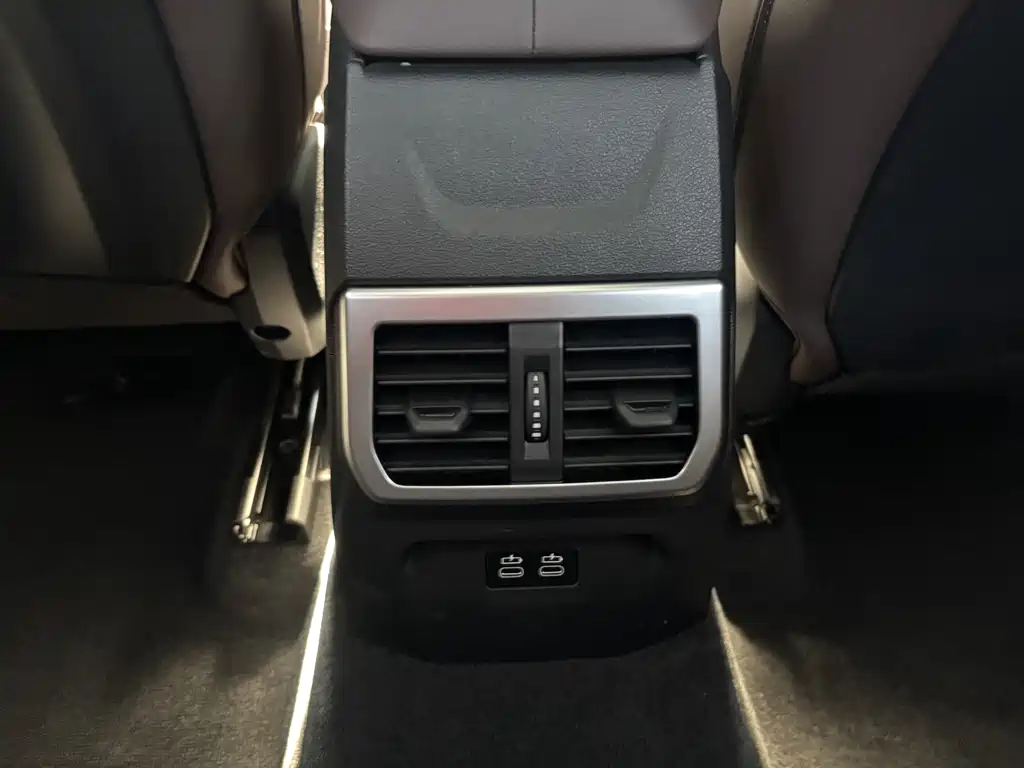 BMW 2 Series — миниатюра 21