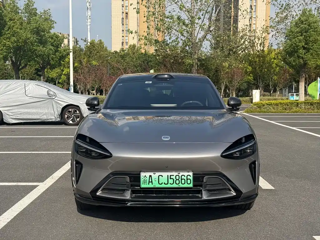 Xiaomi YU7 — миниатюра 2
