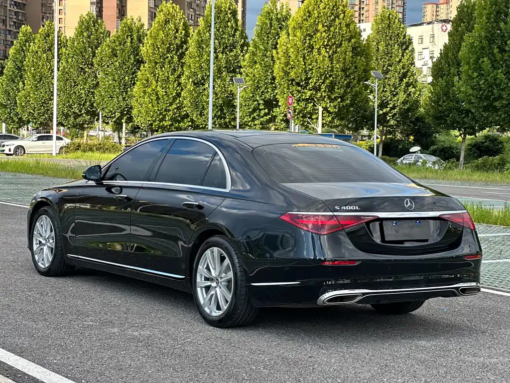 Mercedes-Benz S-Class — миниатюра 3