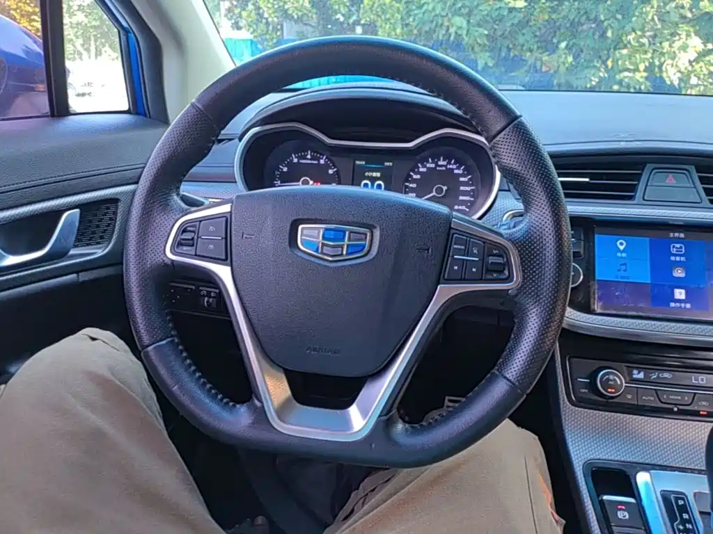 Geely Emgrand GS — миниатюра 11