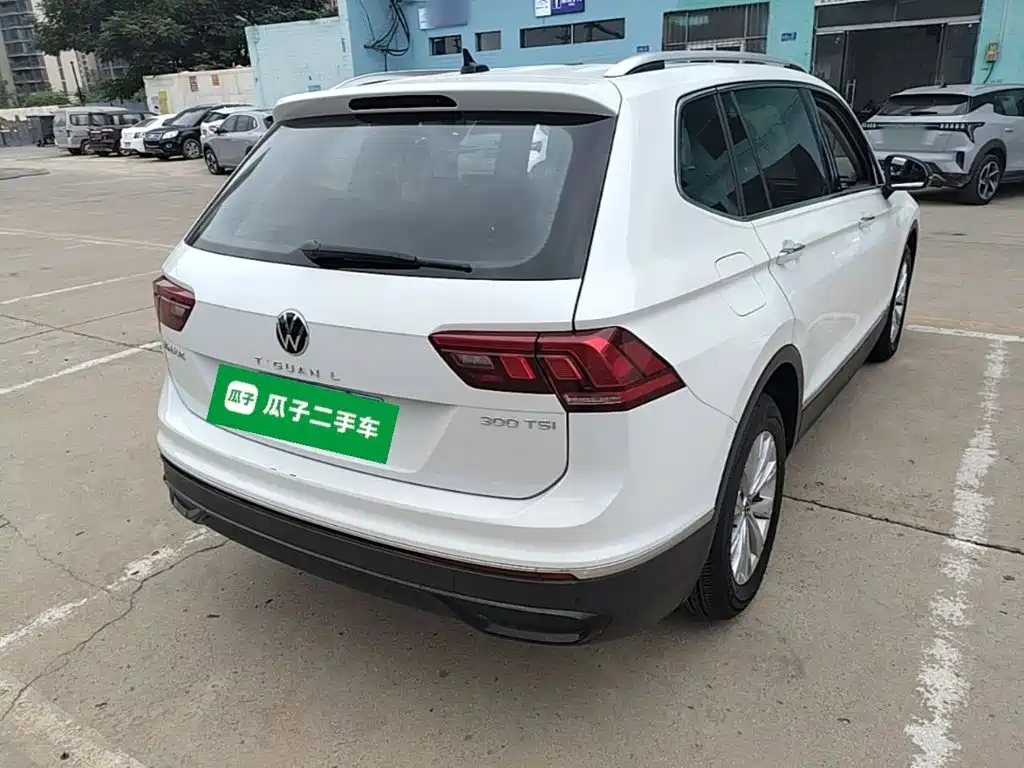 Volkswagen Tiguan L — миниатюра 7