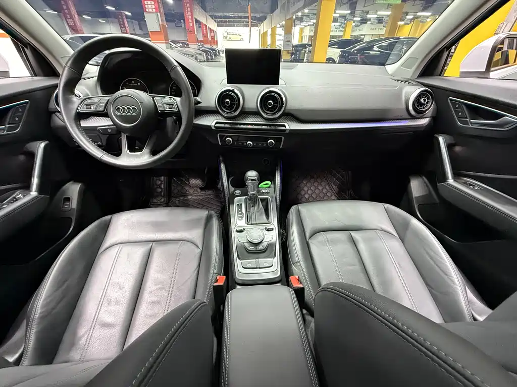 Audi Q2L — миниатюра 11