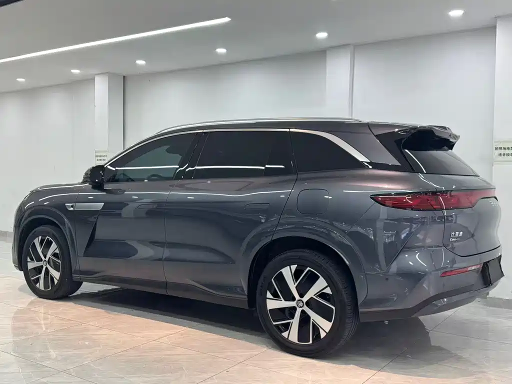 BYD Tang L — миниатюра 16