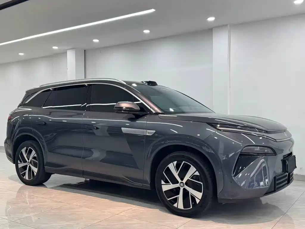 BYD Tang L — миниатюра 3