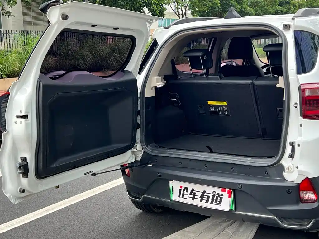 BYD Yuan EV — миниатюра 29