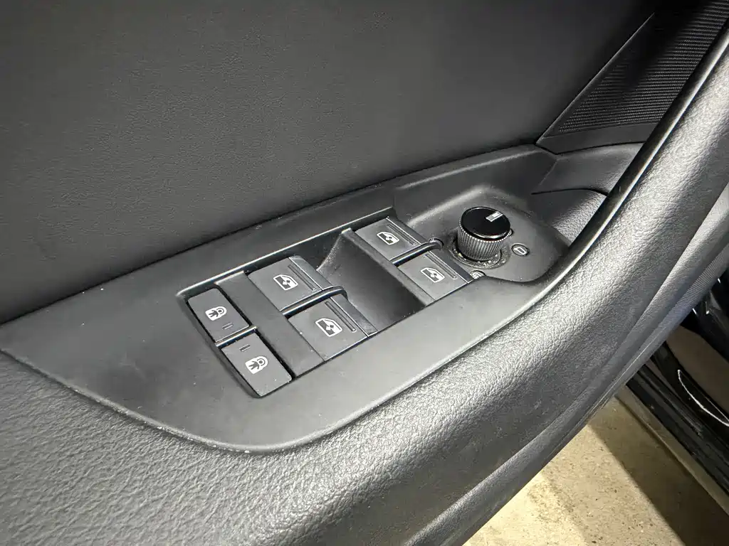 Audi A6 (Import) — миниатюра 20