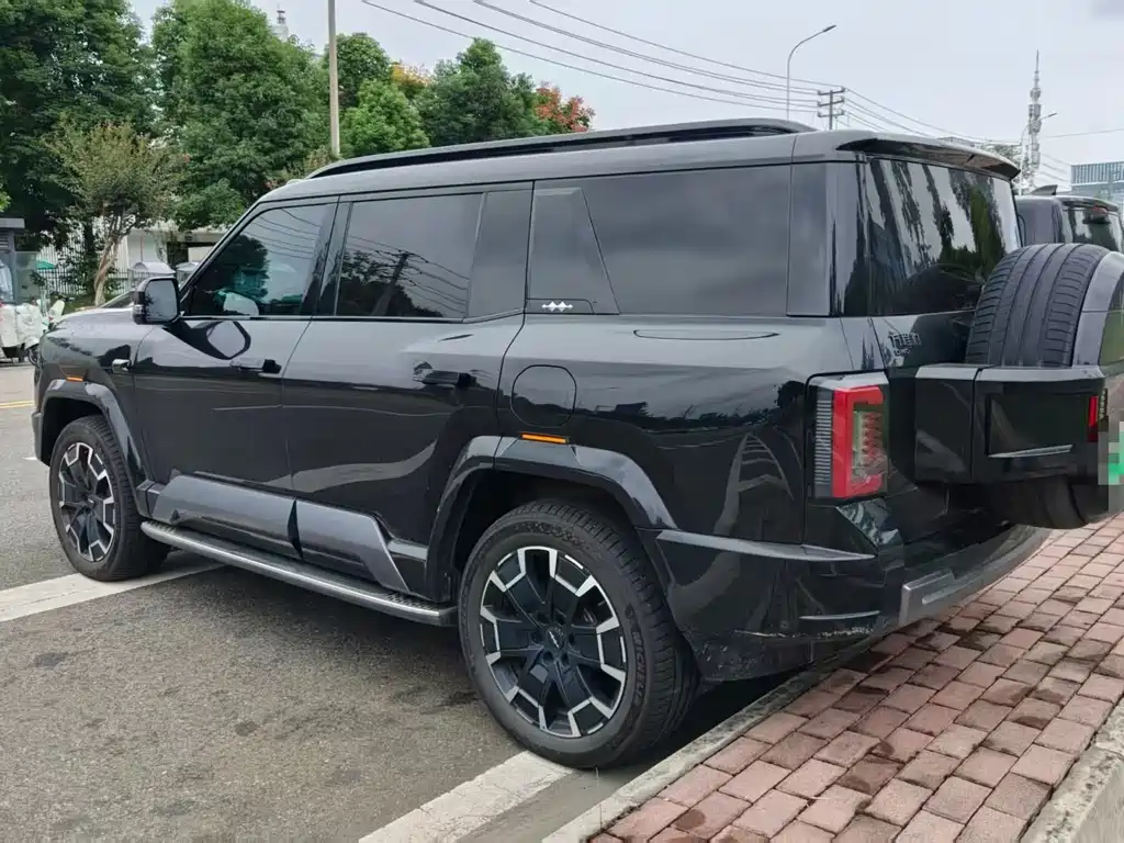 Fang Cheng Bao Leopard 8 — миниатюра 7