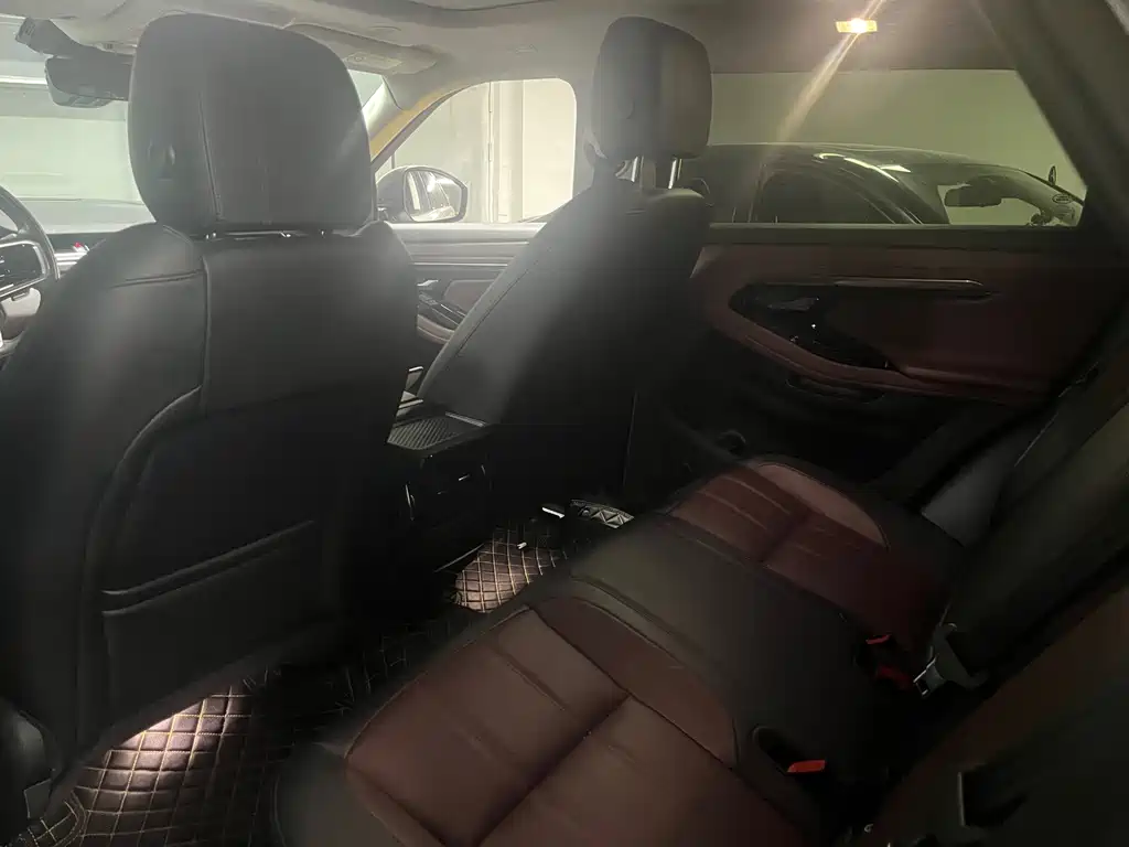 Land Rover Evoque — миниатюра 5