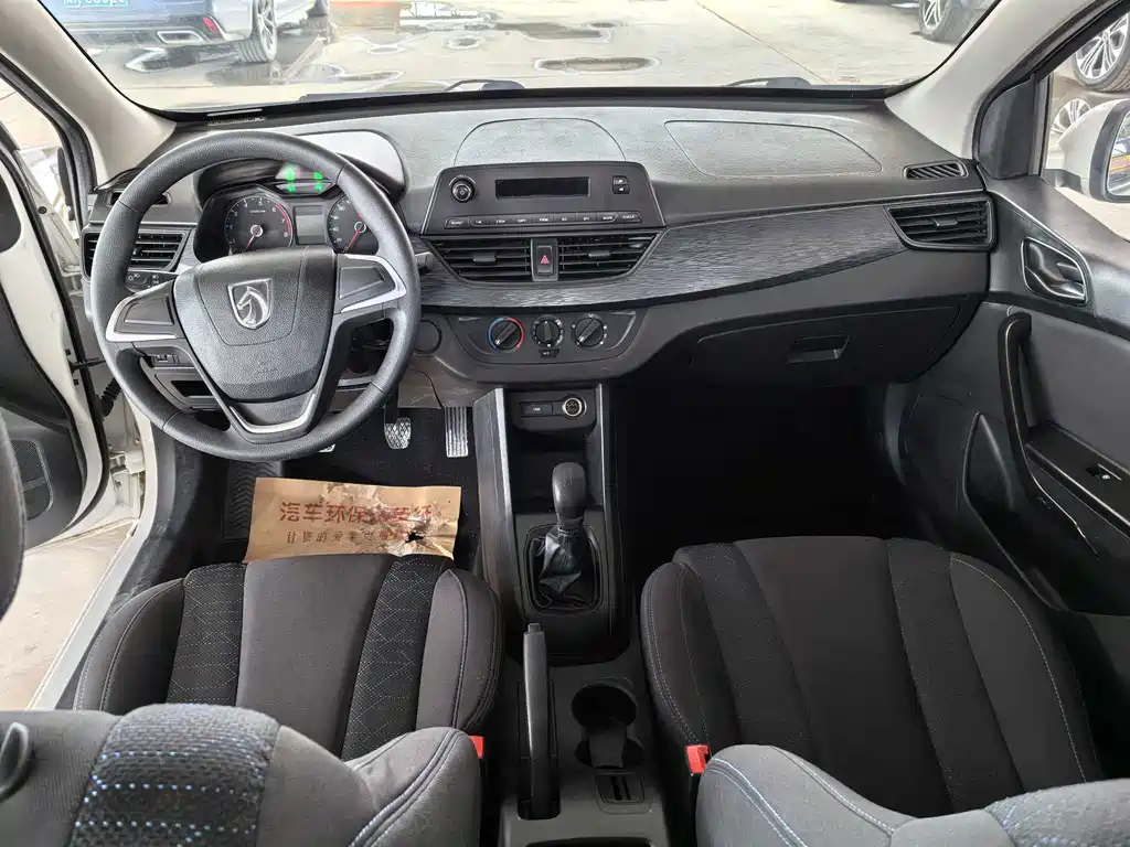 Baojun 310 — миниатюра 9