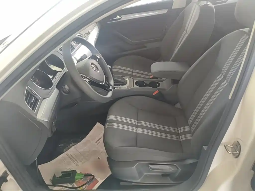 Volkswagen Lamando — миниатюра 15