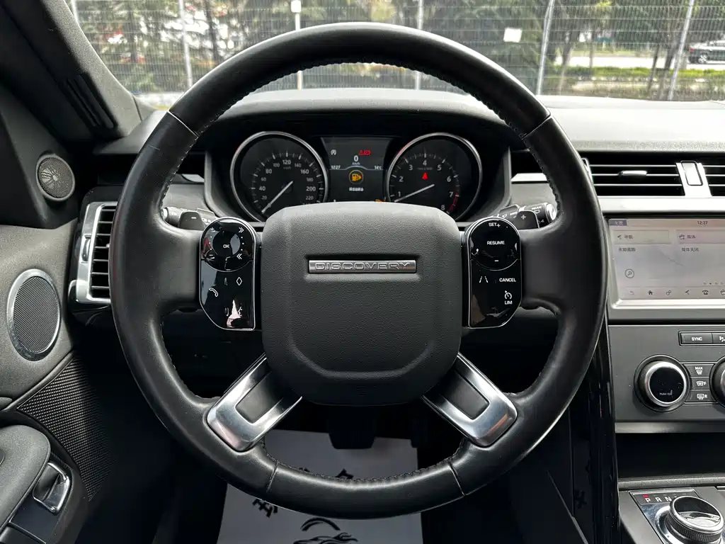 Land Rover Discovery — миниатюра 16